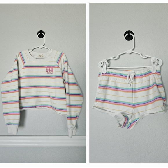 Billabong Other - Billabong Cut-off Girls Crewneck Sweatshirt & Retro Runner Pull-on Shorts M